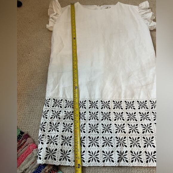 Ann Mashburn Black and White Eyelet Flutter Sleeve Shift Dress Size Large - Picture 11 of 12